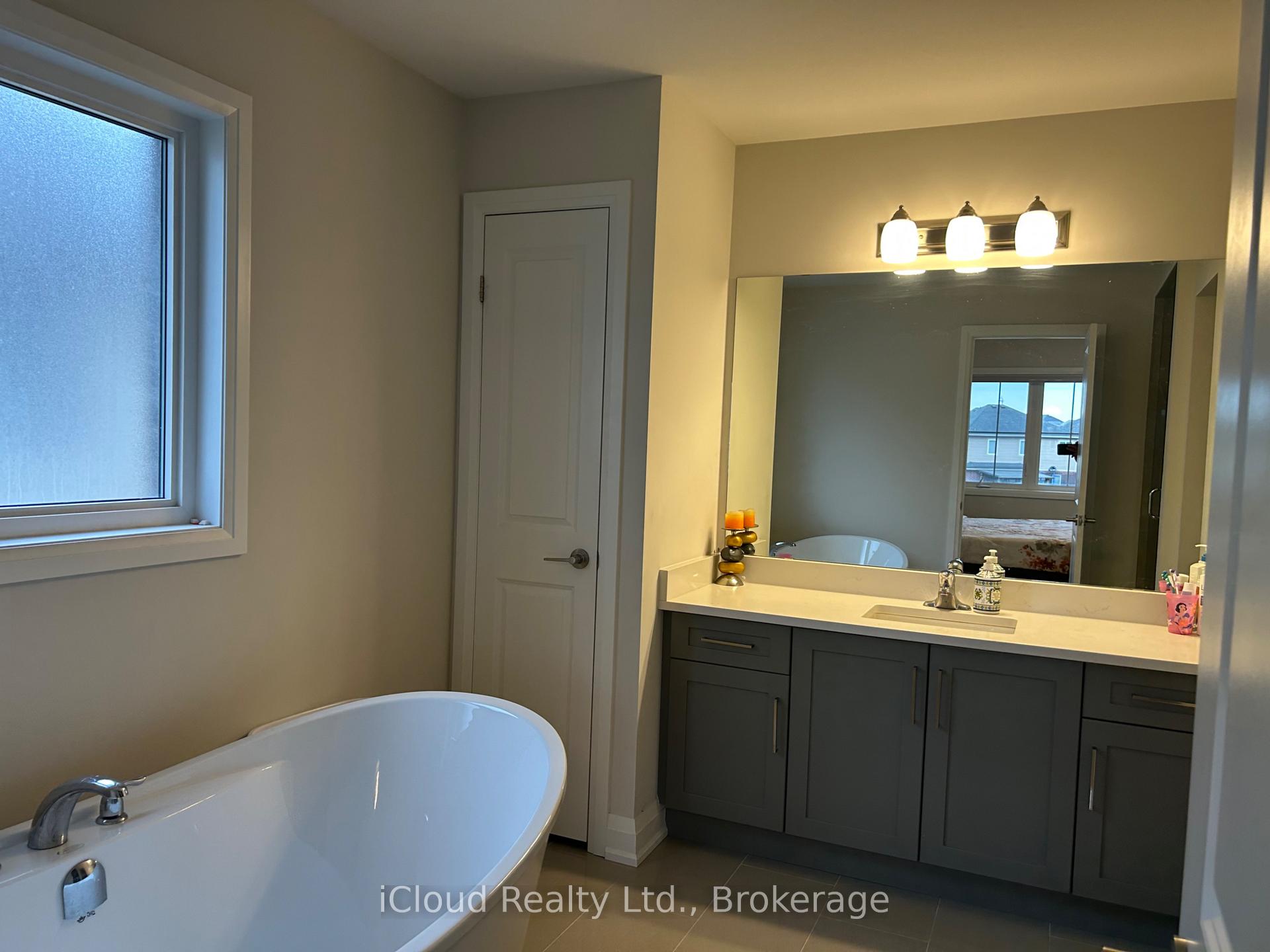 Photo 22 of Unit Upper, 9306 White Oak Avenue, Niagara Falls, Lyons Creek — HOMEH