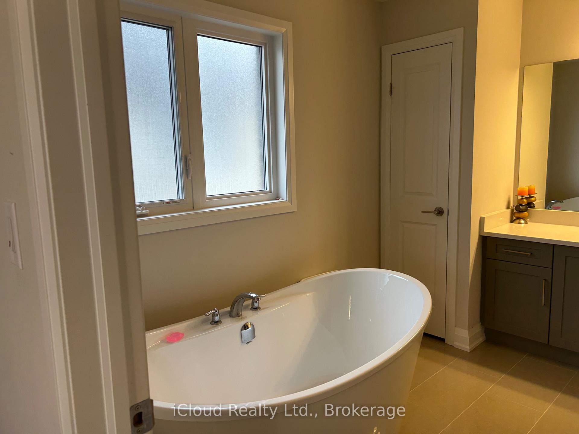 Photo 24 of Unit Upper, 9306 White Oak Avenue, Niagara Falls, Lyons Creek — HOMEH