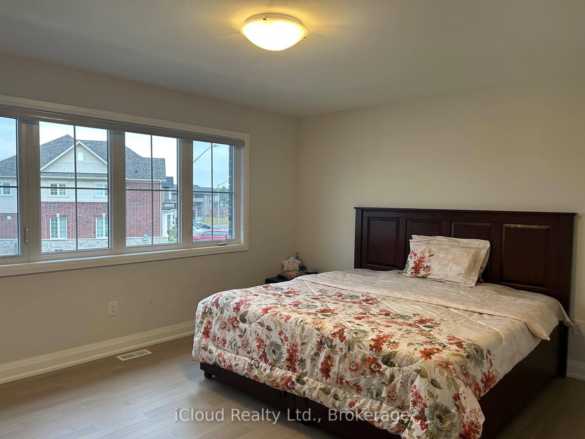 Photo 25 of Unit Upper, 9306 White Oak Avenue, Niagara Falls, Lyons Creek — HOMEH