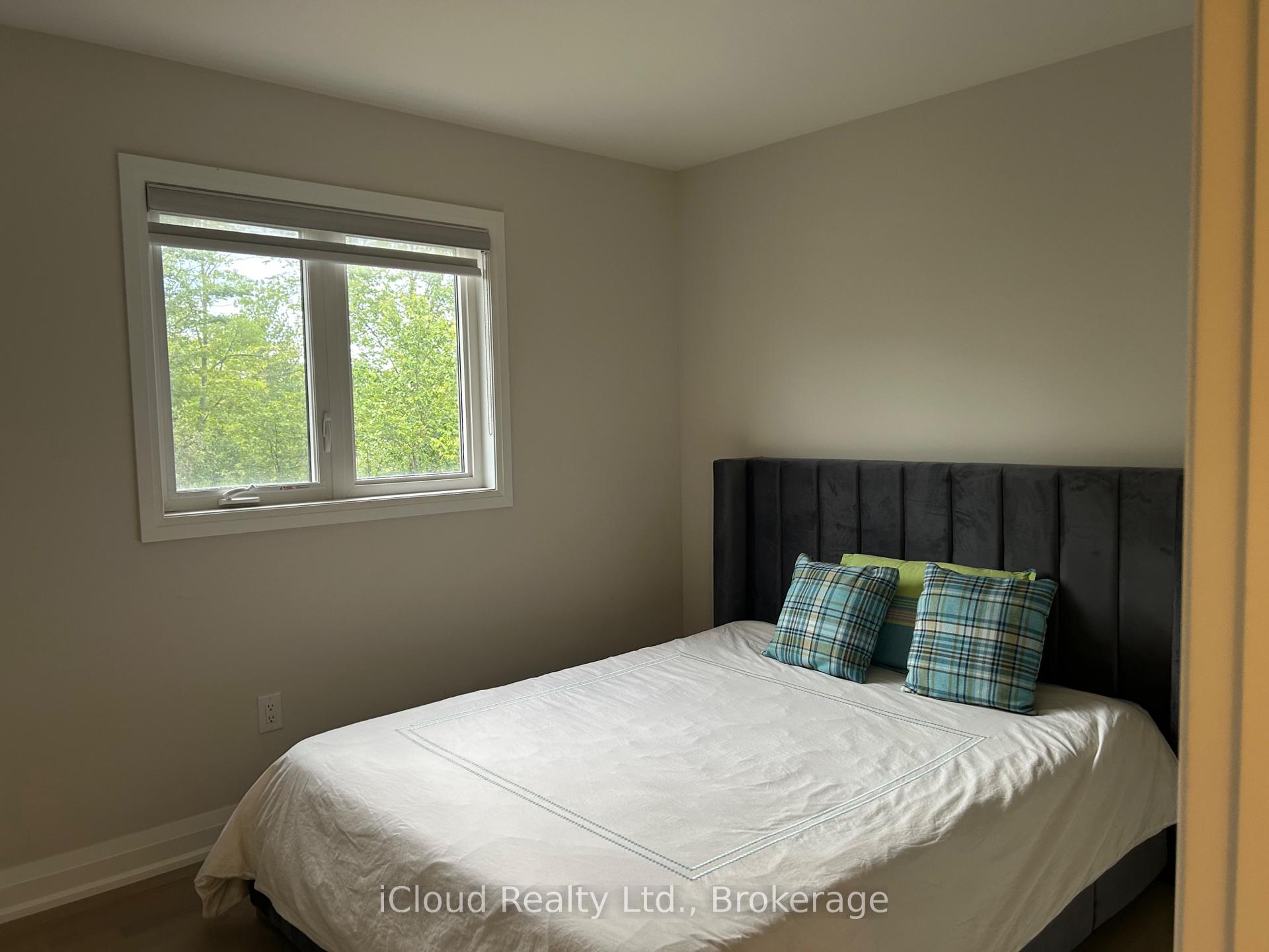 Photo 29 of Unit Upper, 9306 White Oak Avenue, Niagara Falls, Lyons Creek — HOMEH