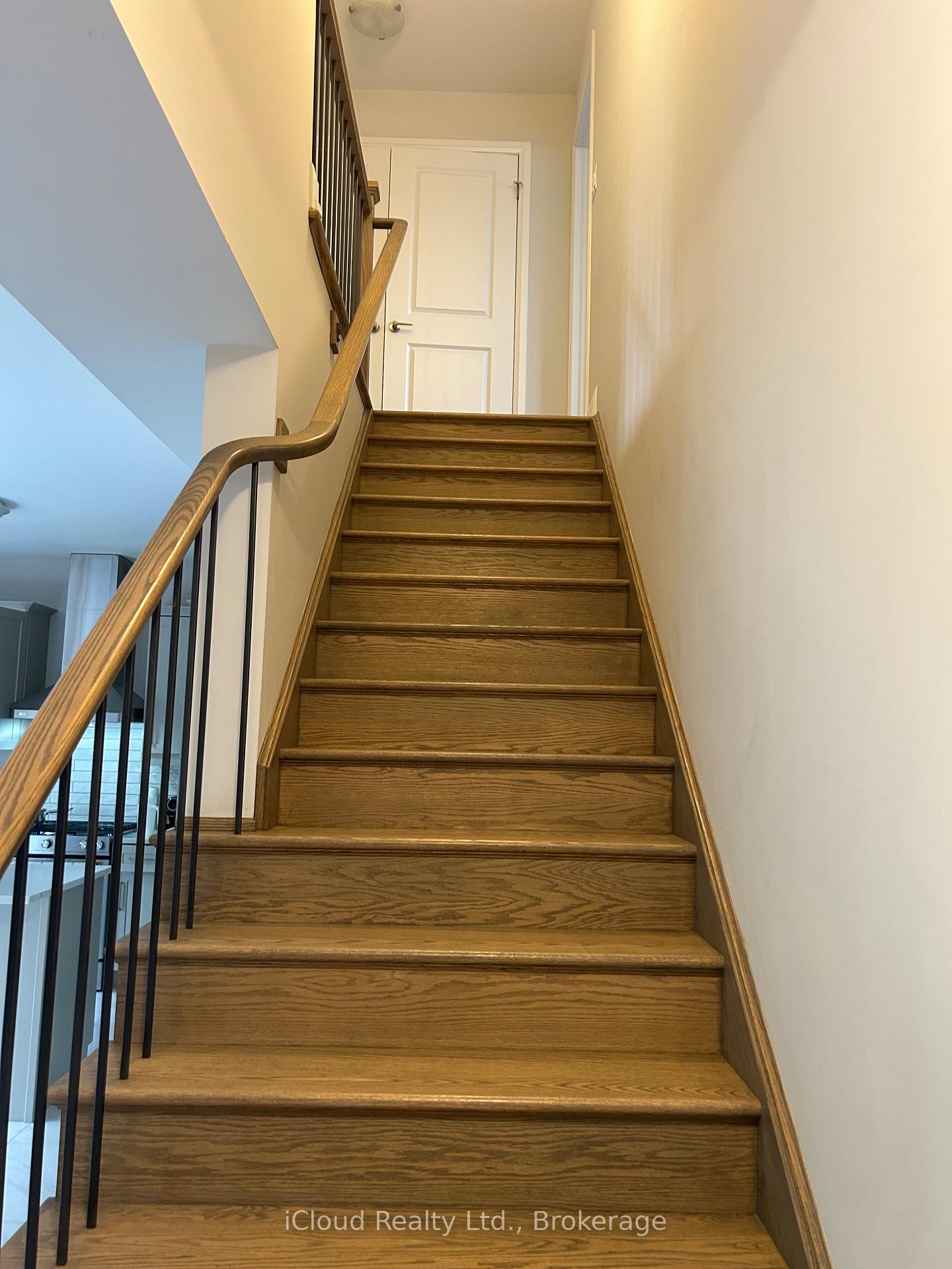 Photo 32 of Unit Upper, 9306 White Oak Avenue, Niagara Falls, Lyons Creek — HOMEH