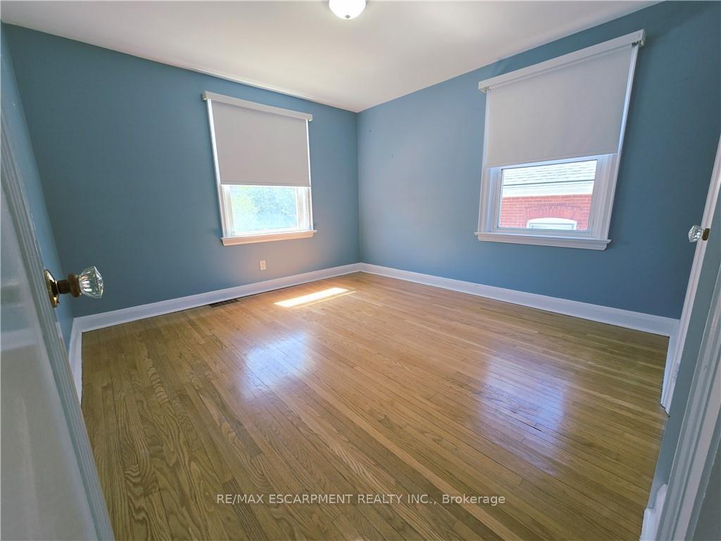 Photo 16 of 2047 James Street, Burlington, Brant — HOMEH