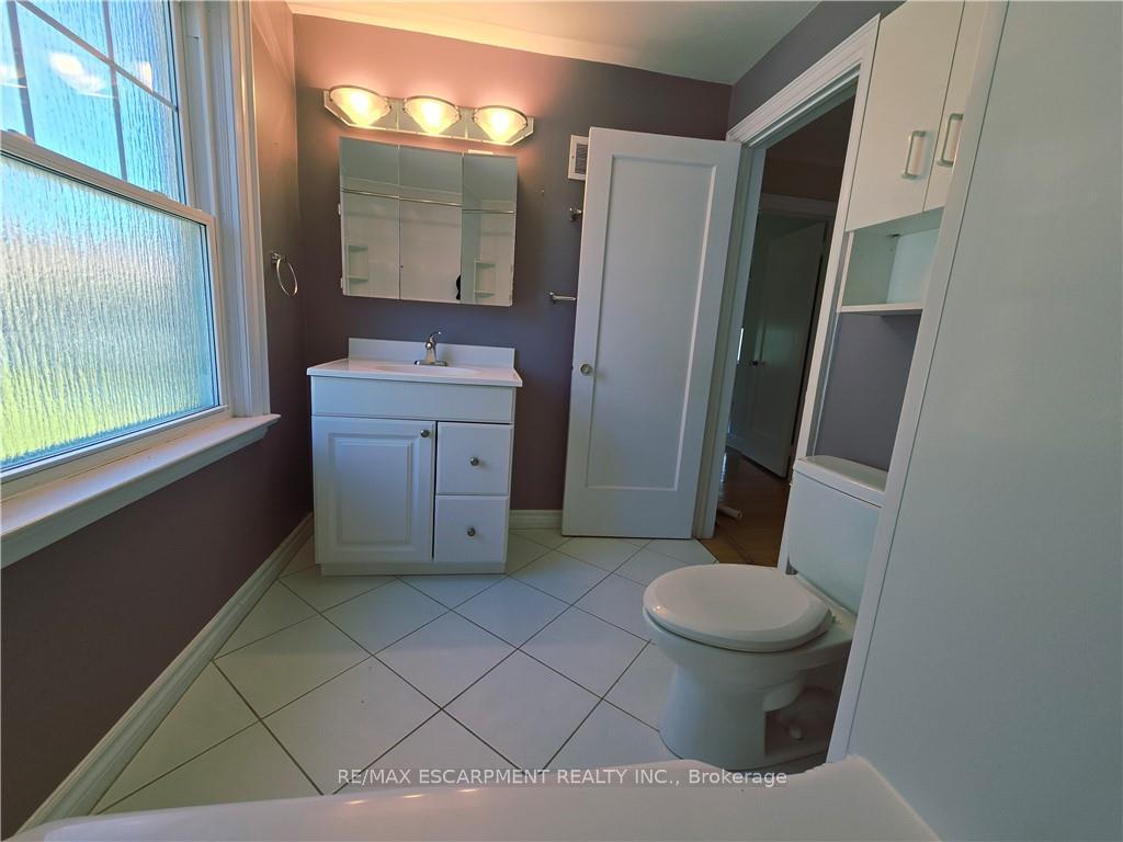 Photo 18 of 2047 James Street, Burlington, Brant — HOMEH