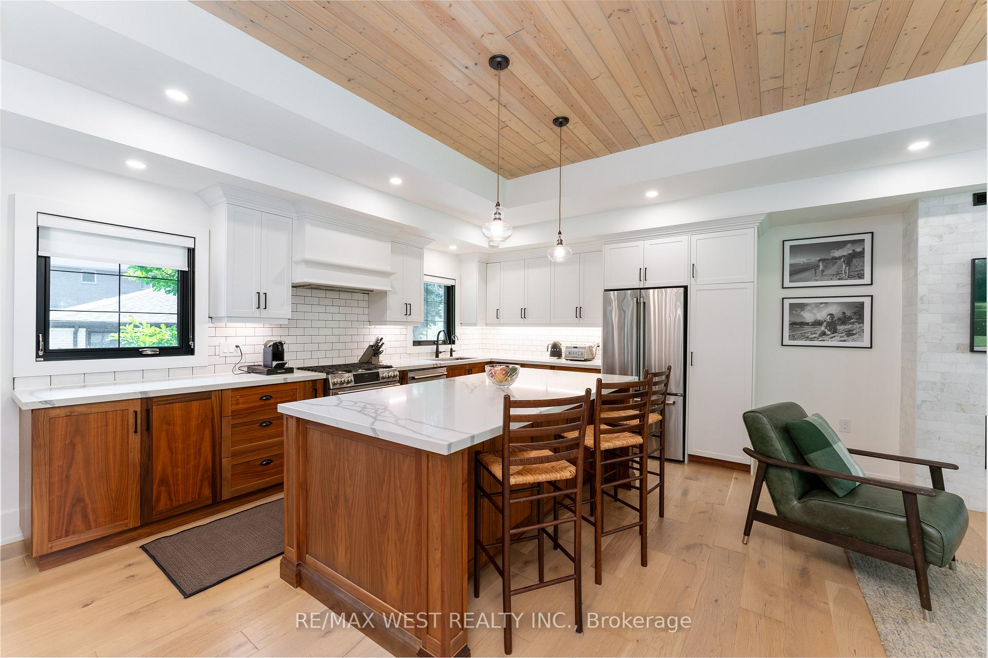 Photo 9 of 92 Warwood Road, Etobicoke, Islington-City Centre West — HOMEH