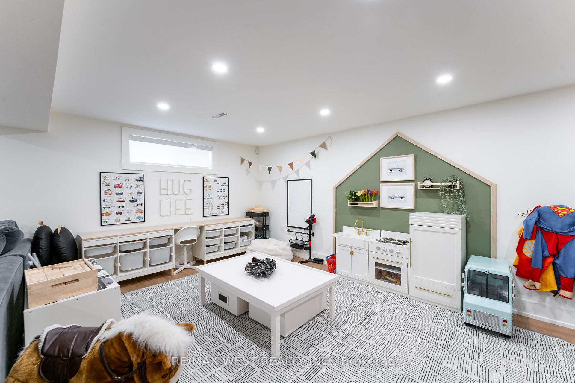 Photo 20 of 92 Warwood Road, Etobicoke, Islington-City Centre West — HOMEH