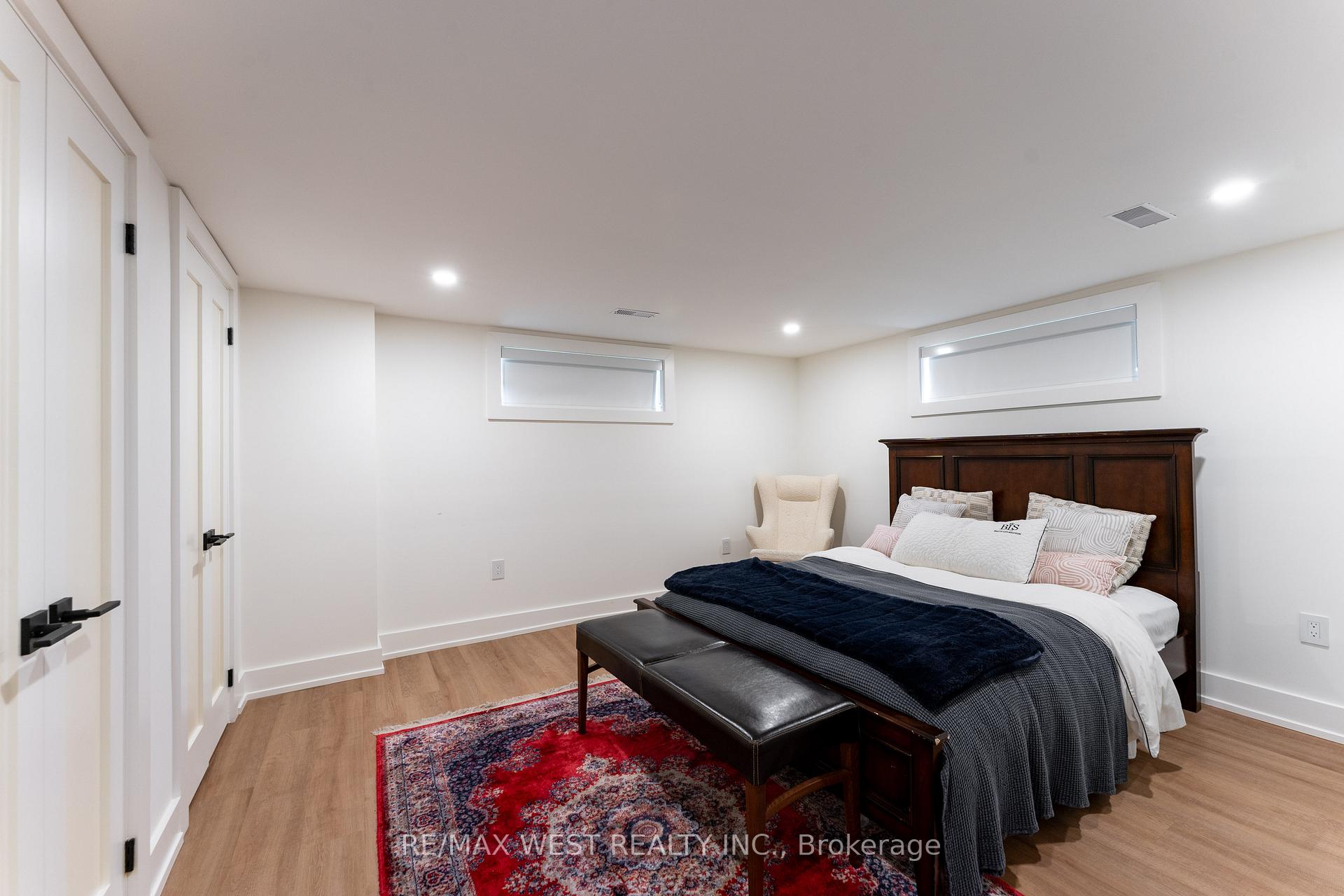 Photo 22 of 92 Warwood Road, Etobicoke, Islington-City Centre West — HOMEH