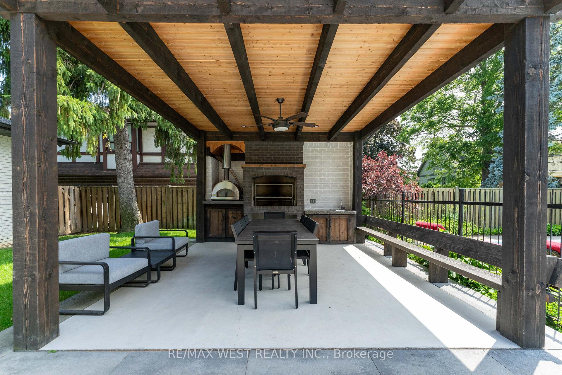 Photo 30 of 92 Warwood Road, Etobicoke, Islington-City Centre West — HOMEH