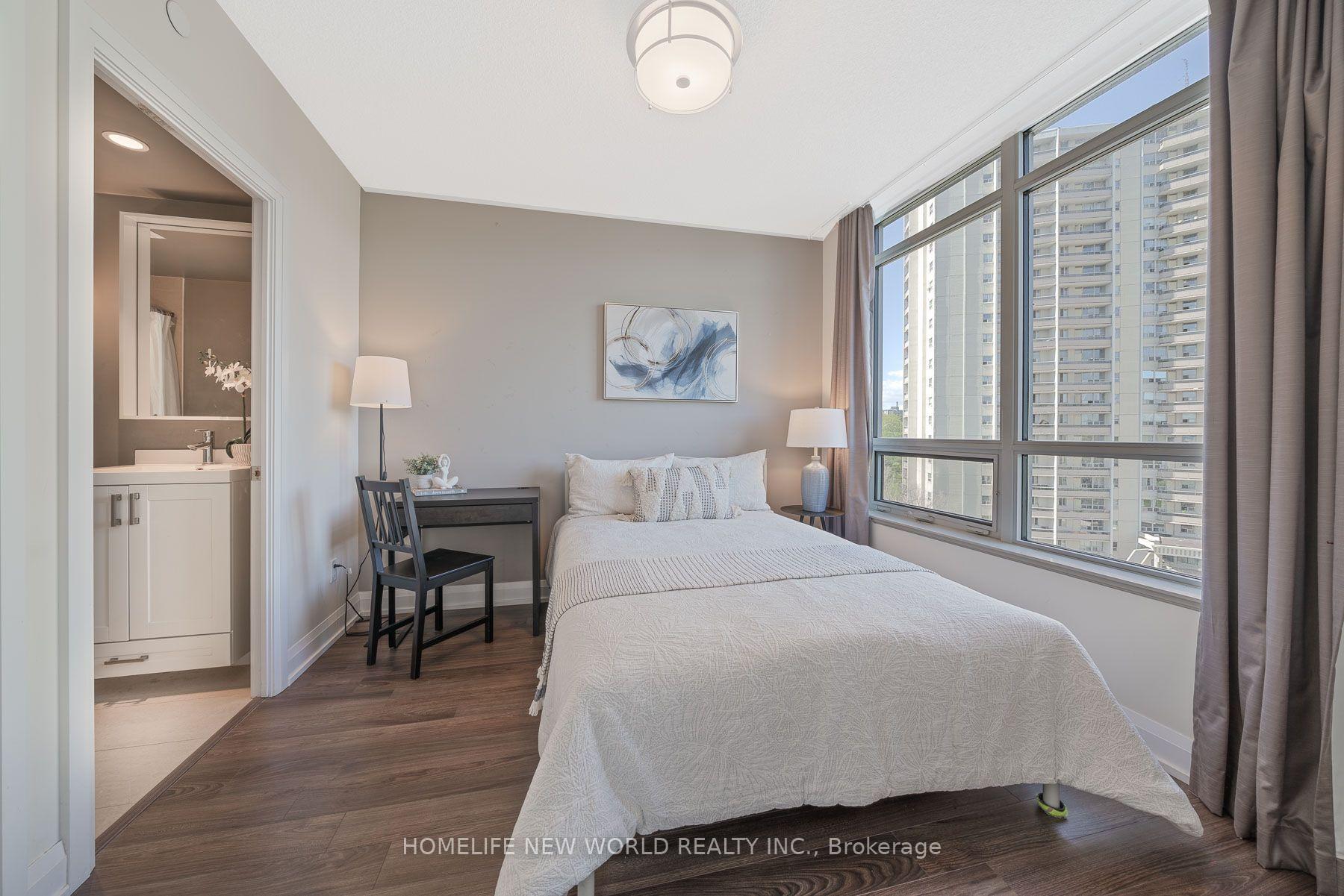 Photo 14 of Unit 809, 18 Graydon Hall Drive, North York, Parkwoods-Donalda — HOMEH