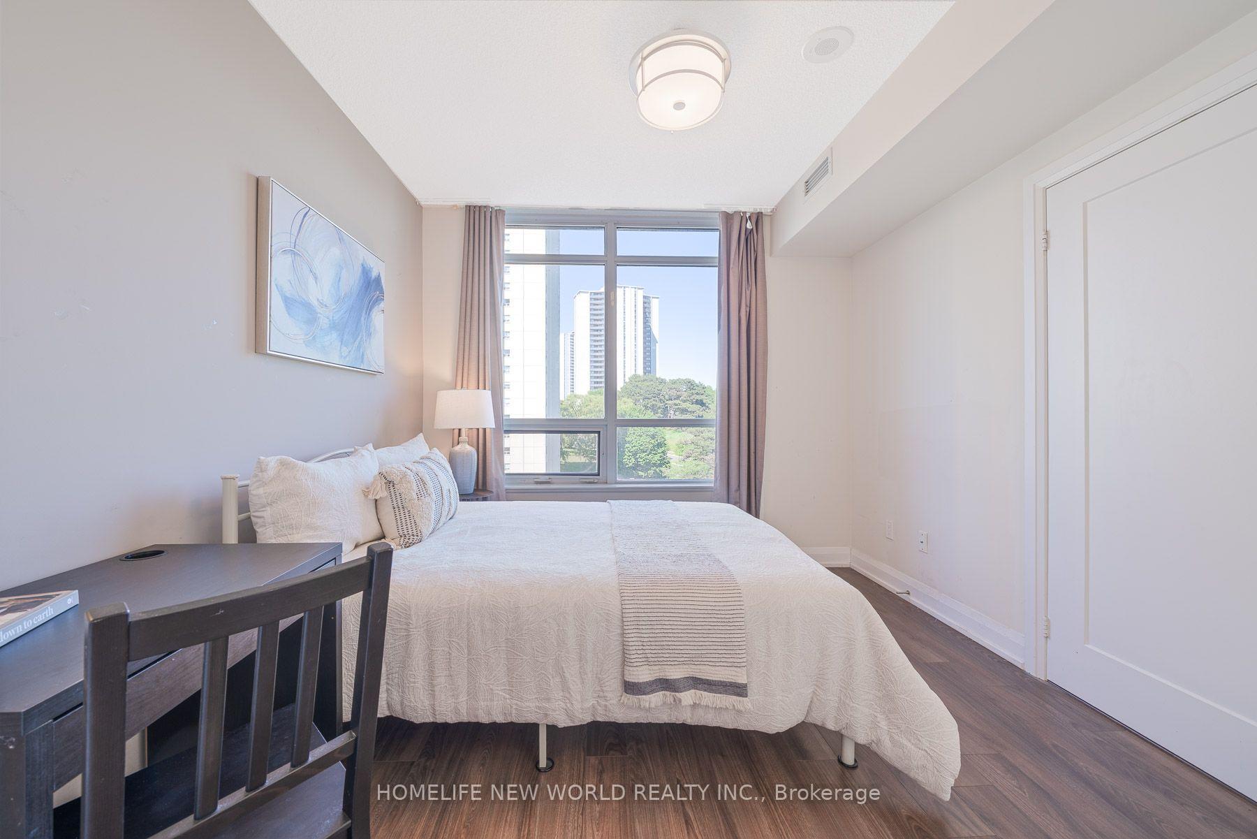 Photo 16 of Unit 809, 18 Graydon Hall Drive, North York, Parkwoods-Donalda — HOMEH