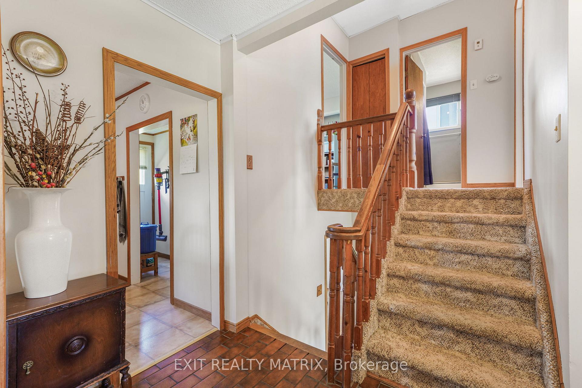 Photo 4 of 6416 Saumure Road, Ottawa, Vars & Area — HOMEH