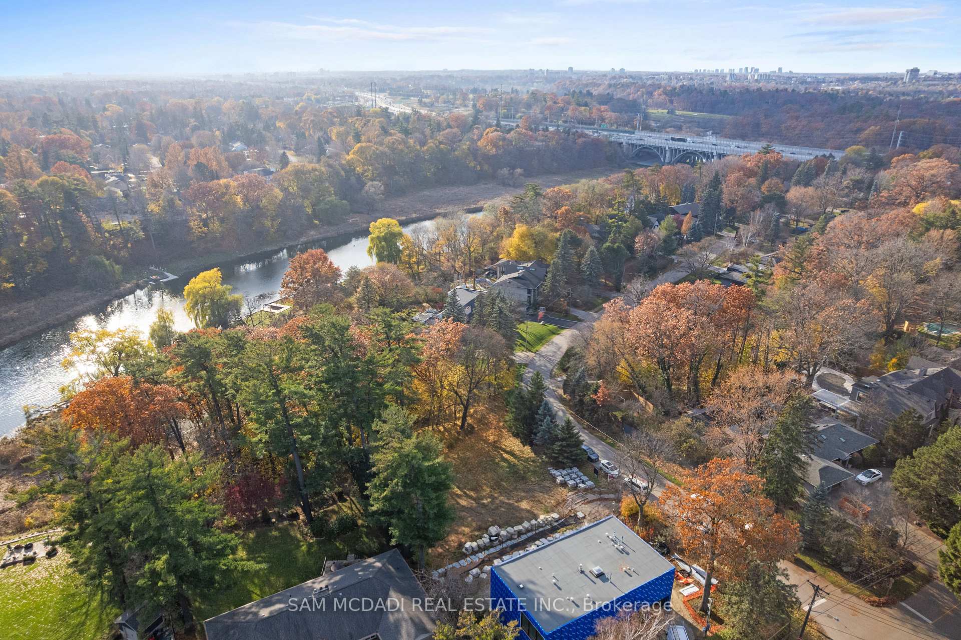 Photo 24 of 1470 Pinetree Crescent, Mississauga, Mineola — HOMEH