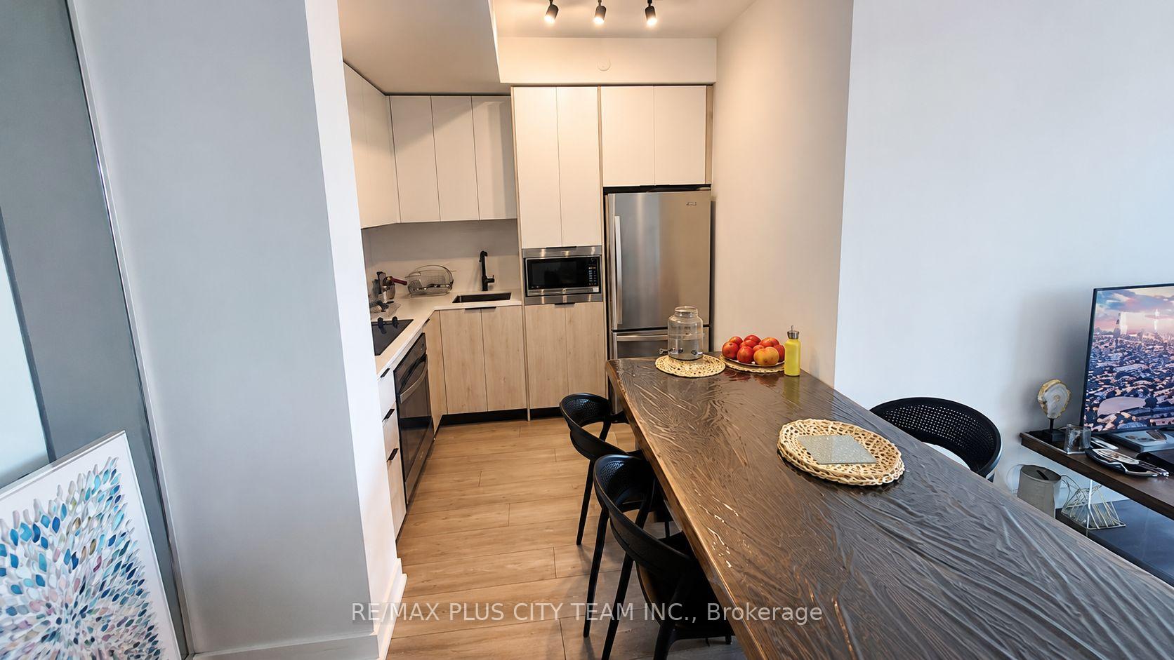 Photo 22 of Unit 302, 1007 The Queensway, Etobicoke, Islington-City Centre West — HOMEH