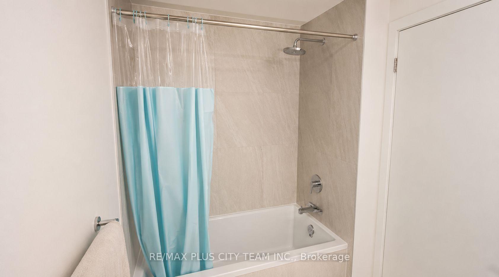 Photo 36 of Unit 302, 1007 The Queensway, Etobicoke, Islington-City Centre West — HOMEH