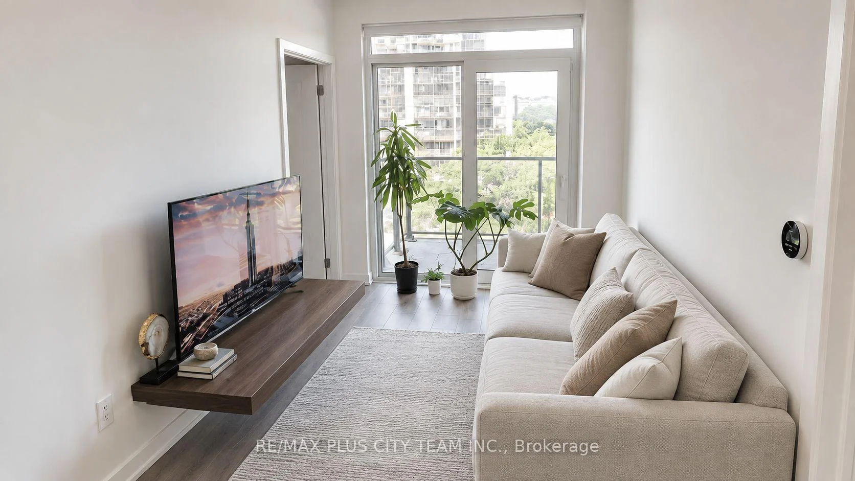 Photo 18 of Unit 302, 1007 The Queensway, Etobicoke, Islington-City Centre West — HOMEH