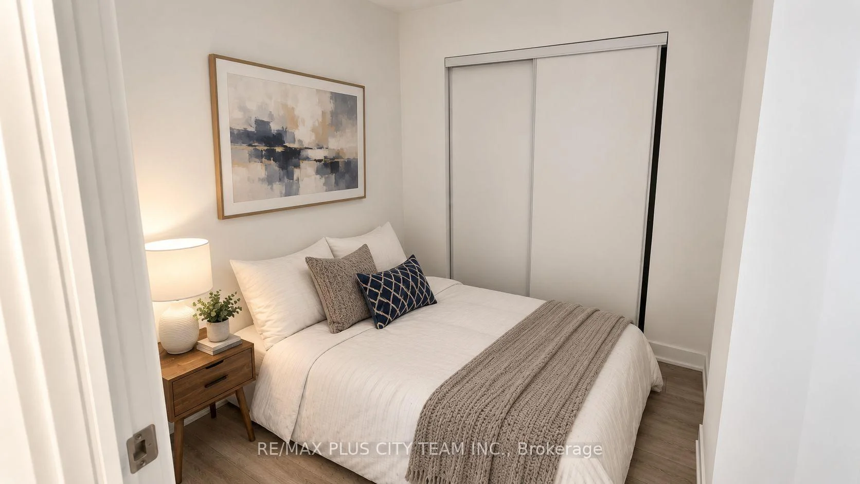 Photo 32 of Unit 302, 1007 The Queensway, Etobicoke, Islington-City Centre West — HOMEH