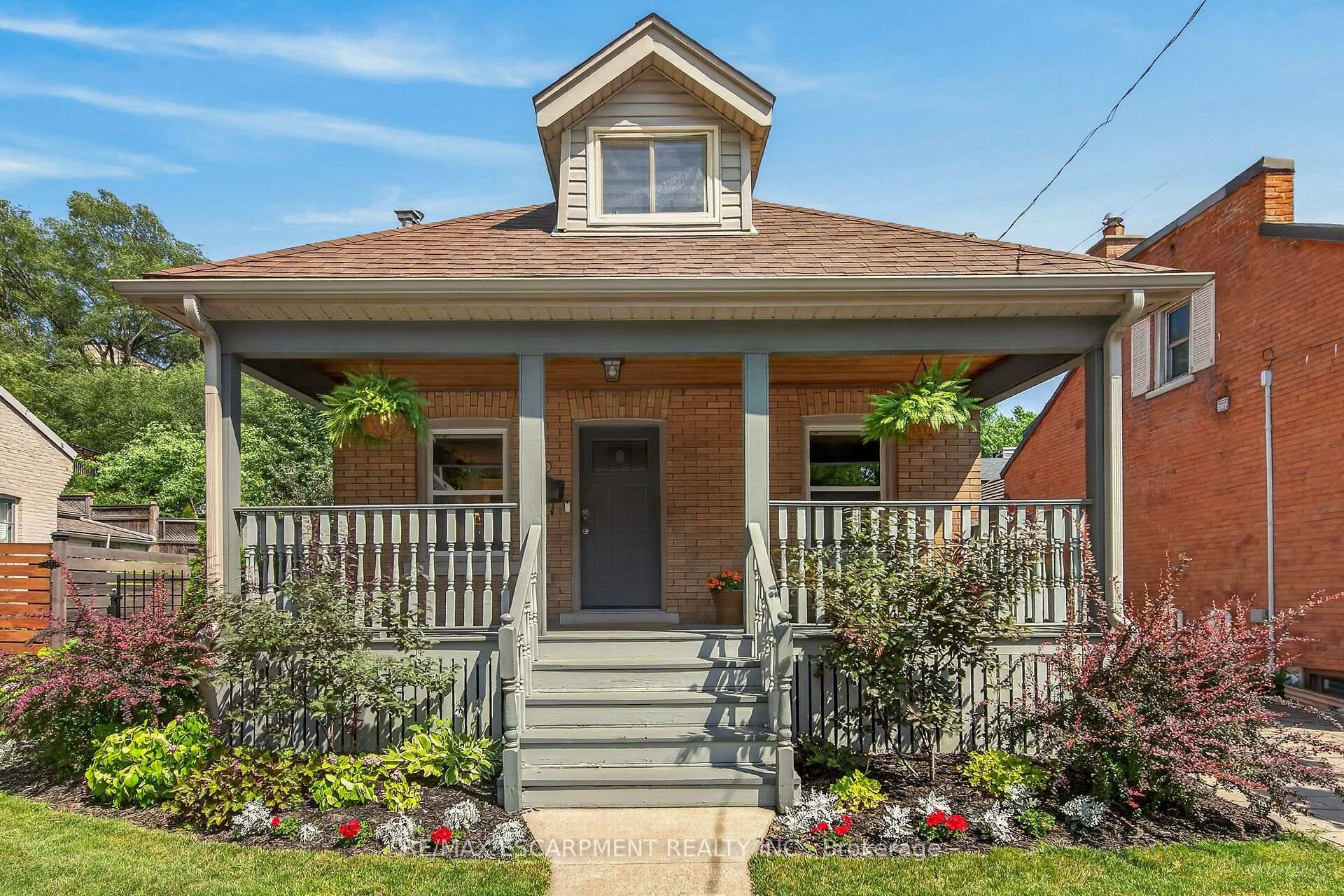 Photo 3 of 163 Hess Street S, Hamilton, Durand — HOMEH