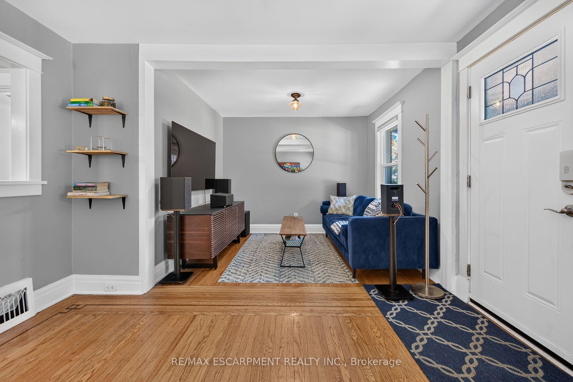 Photo 10 of 163 Hess Street S, Hamilton, Durand — HOMEH