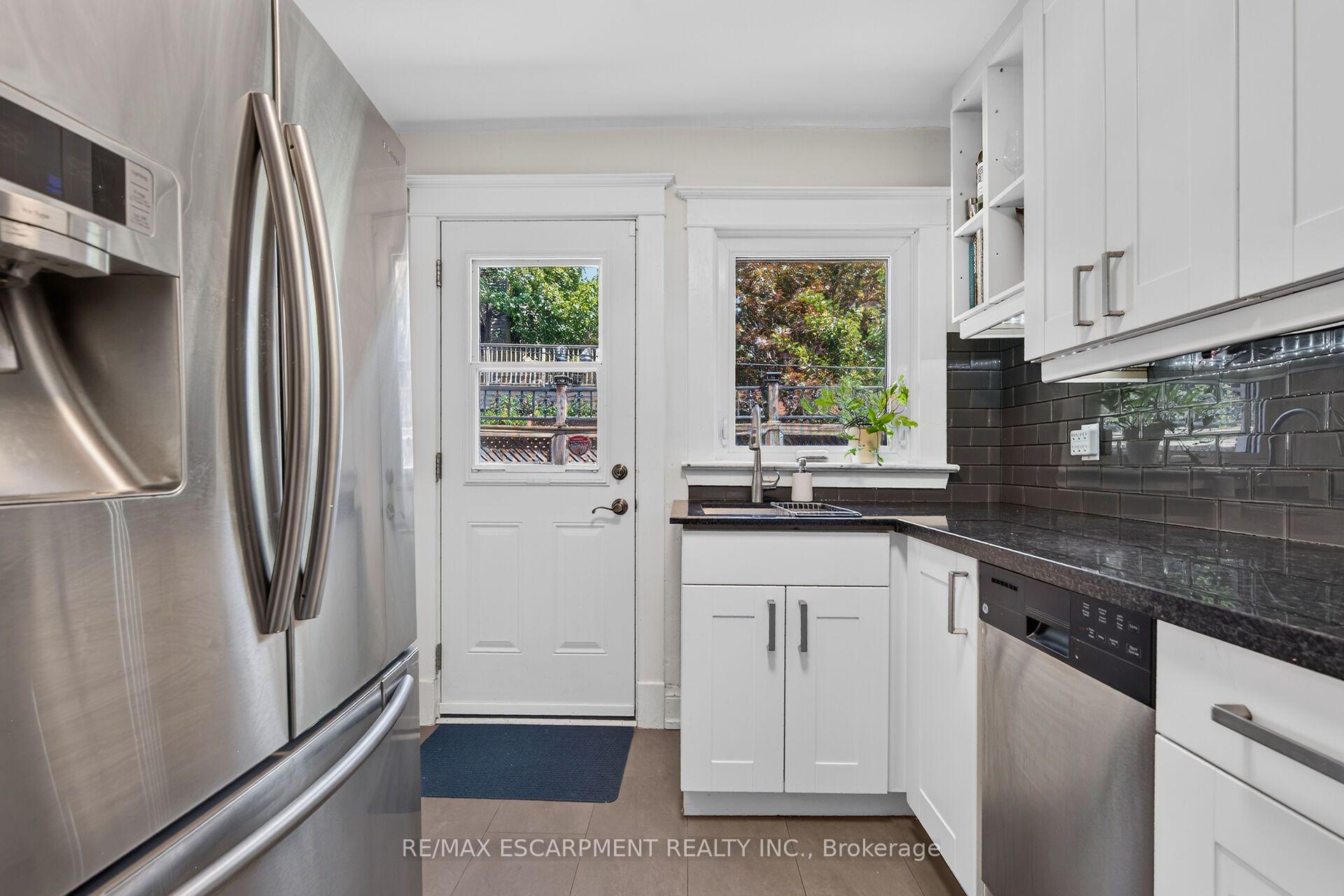 Photo 18 of 163 Hess Street S, Hamilton, Durand — HOMEH
