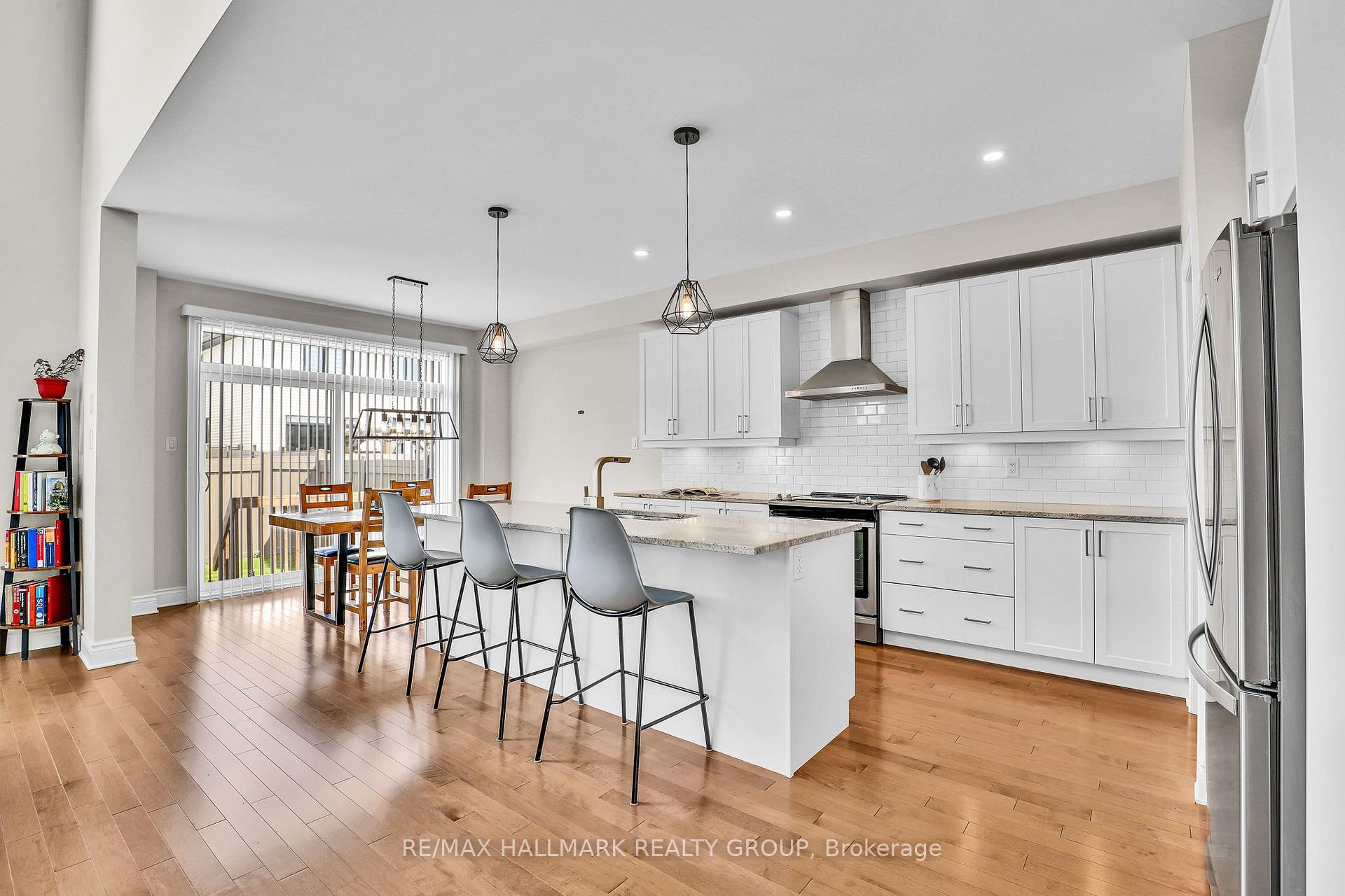 Photo 7 of 58 Zaatiik Grove, Ottawa, Blossom Park/Kemp Park/Findlay Creek — HOMEH