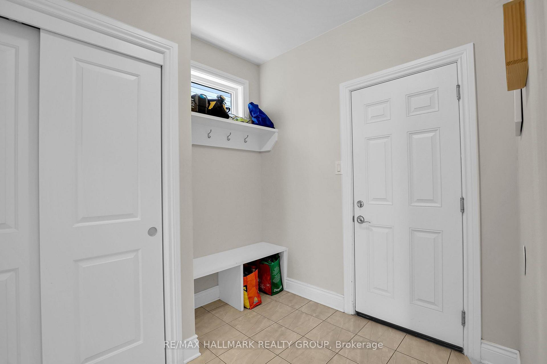 Photo 13 of 58 Zaatiik Grove, Ottawa, Blossom Park/Kemp Park/Findlay Creek — HOMEH