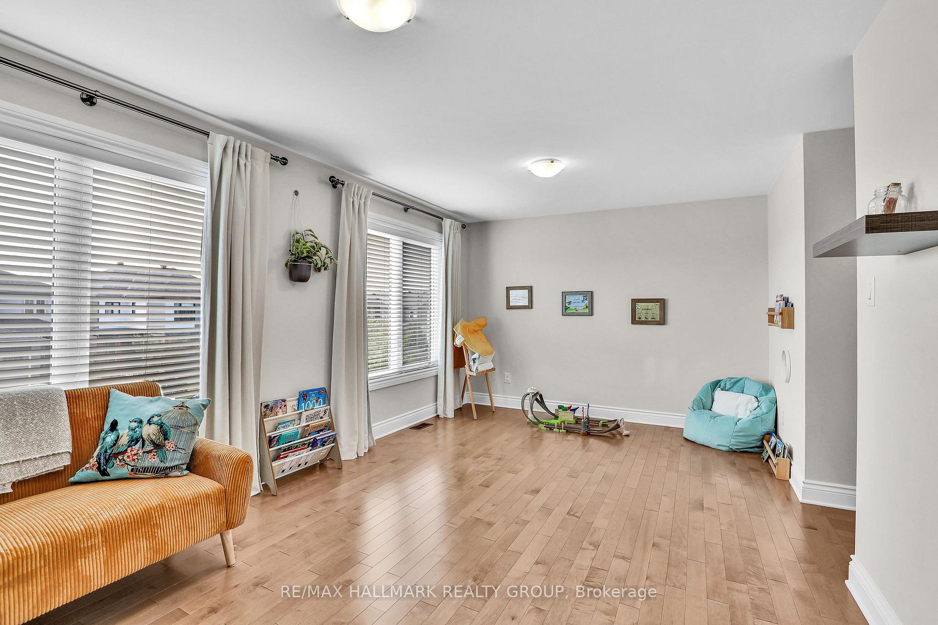 Photo 23 of 58 Zaatiik Grove, Ottawa, Blossom Park/Kemp Park/Findlay Creek — HOMEH