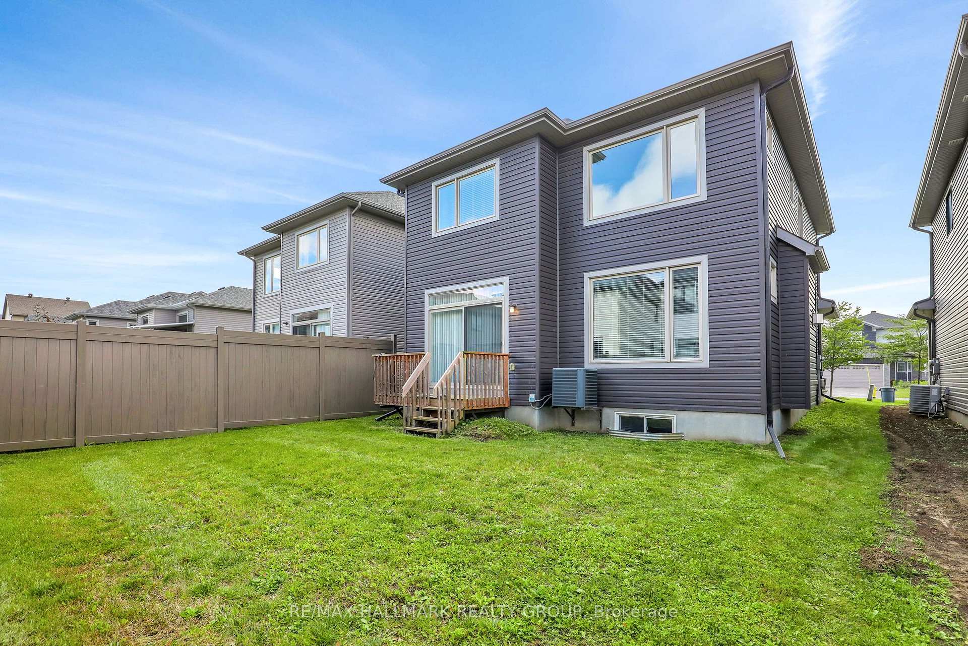Photo 28 of 58 Zaatiik Grove, Ottawa, Blossom Park/Kemp Park/Findlay Creek — HOMEH