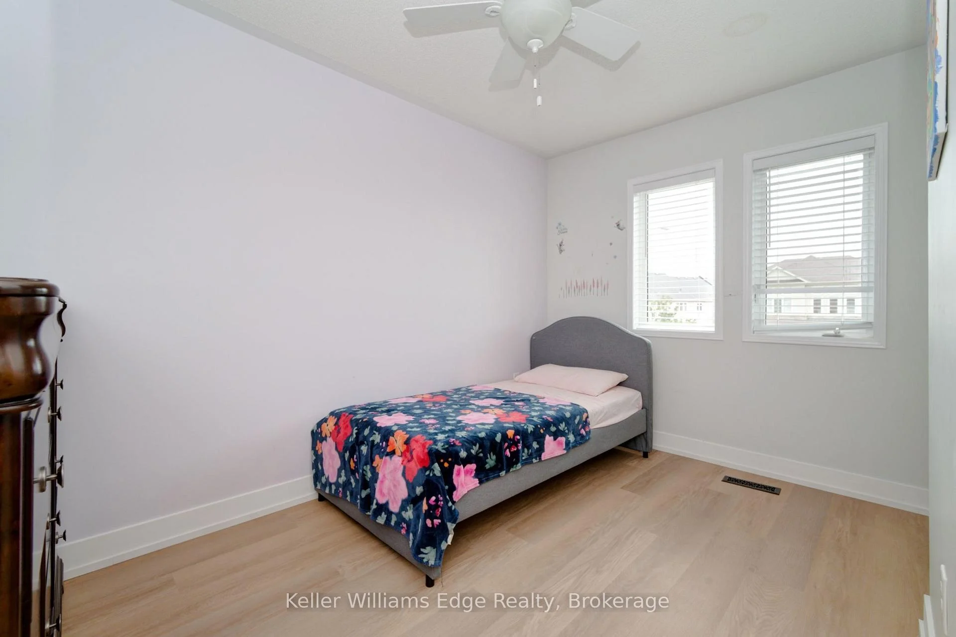Photo 42 of 4834 Valera Road, Burlington, Alton — HOMEH