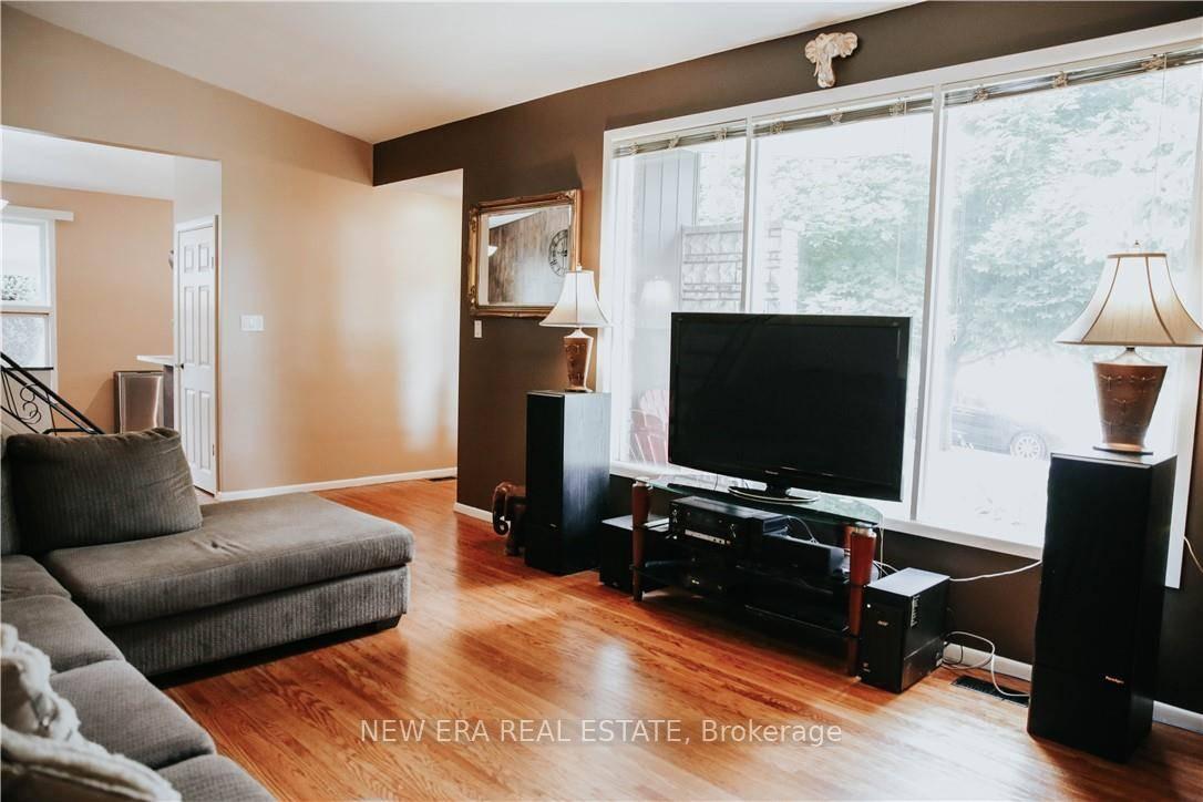 Photo 11 of 1 Vera Court, Hamilton, Corman — HOMEH