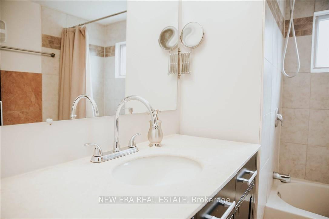 Photo 23 of 1 Vera Court, Hamilton, Corman — HOMEH