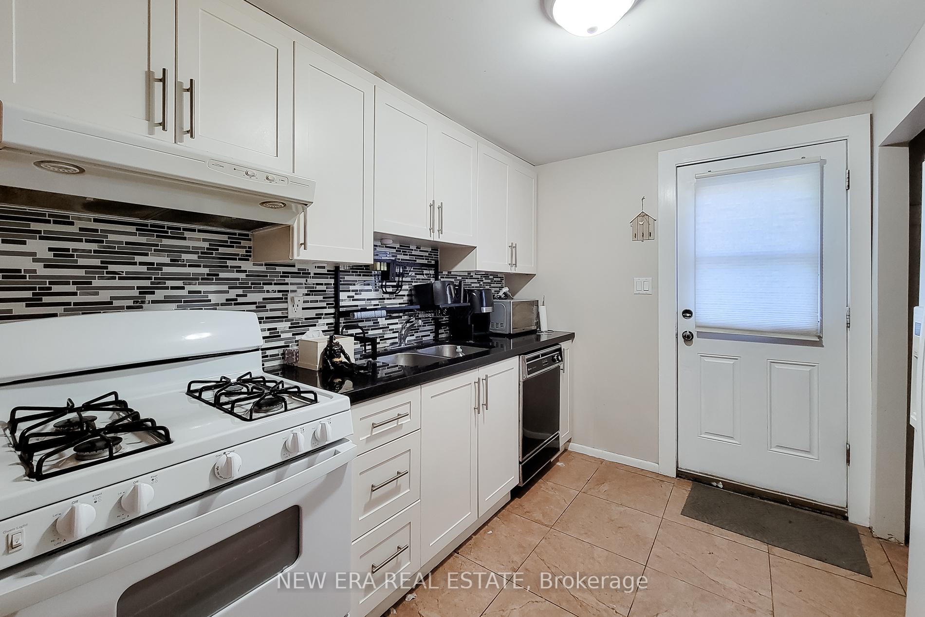 Photo 30 of 1 Vera Court, Hamilton, Corman — HOMEH