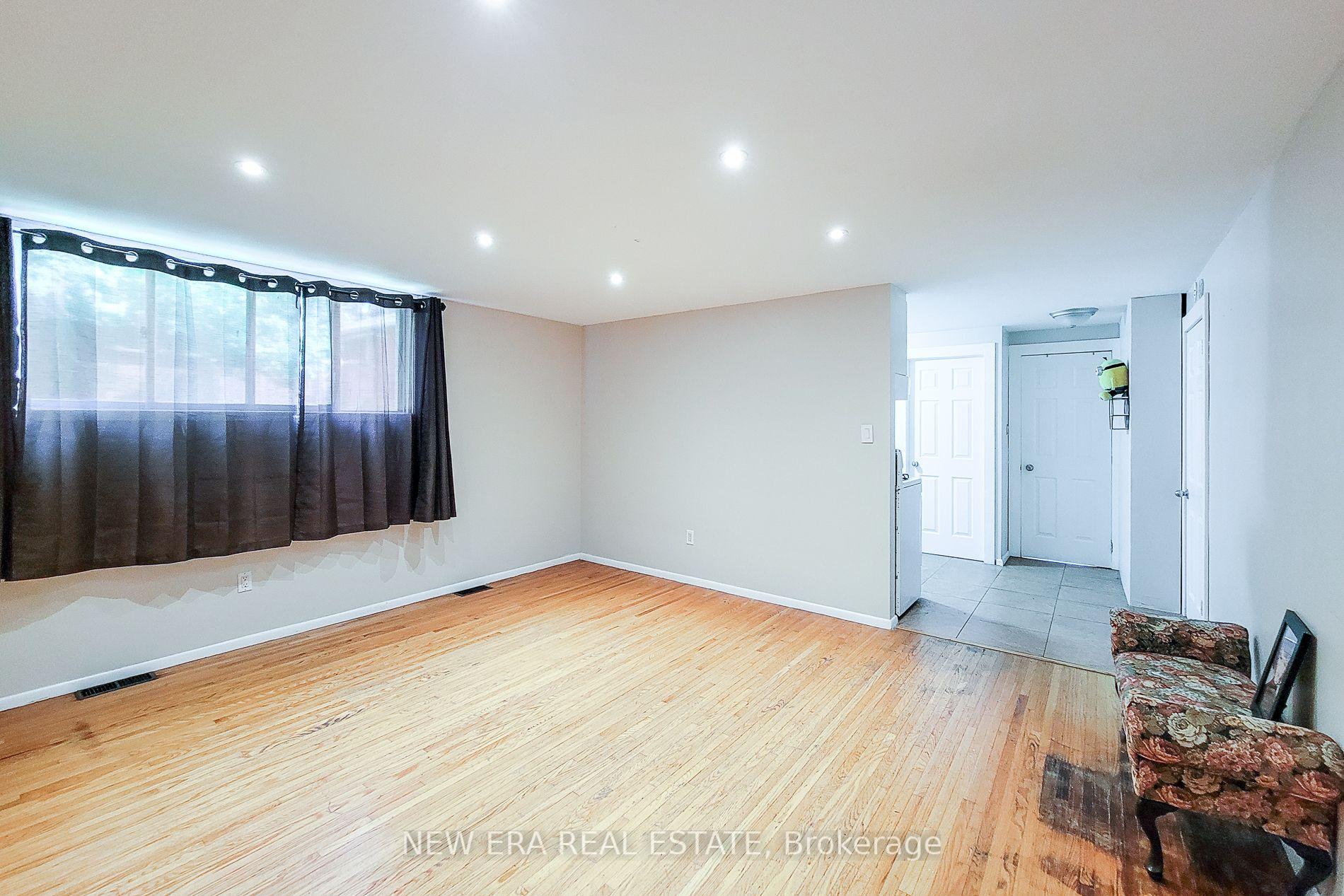 Photo 34 of 1 Vera Court, Hamilton, Corman — HOMEH
