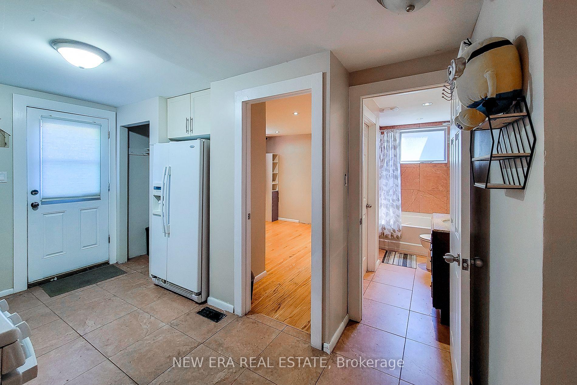 Photo 37 of 1 Vera Court, Hamilton, Corman — HOMEH