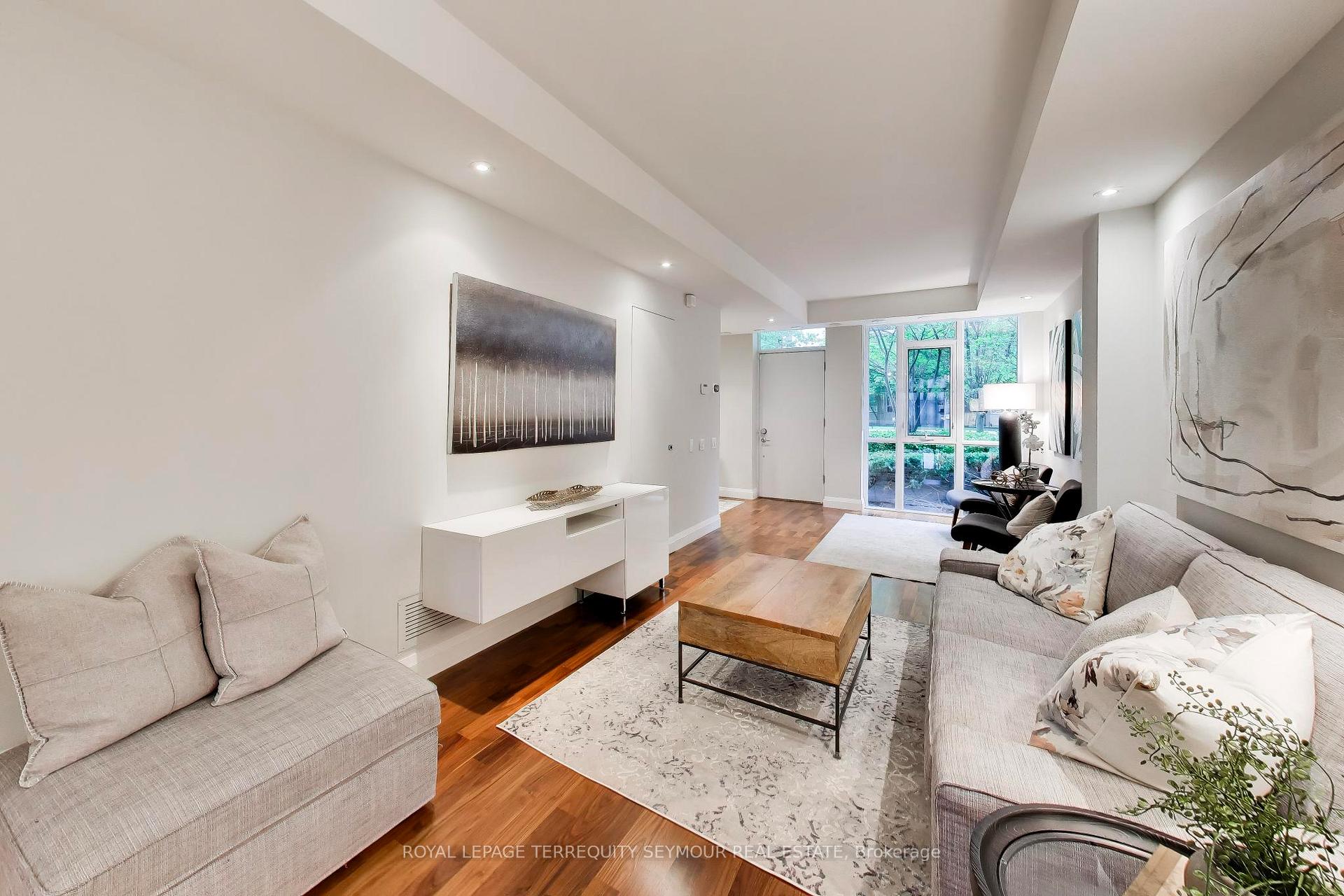 Photo 7 of Unit 17, 79 Redpath Avenue, Toronto, Mount Pleasant West — HOMEH