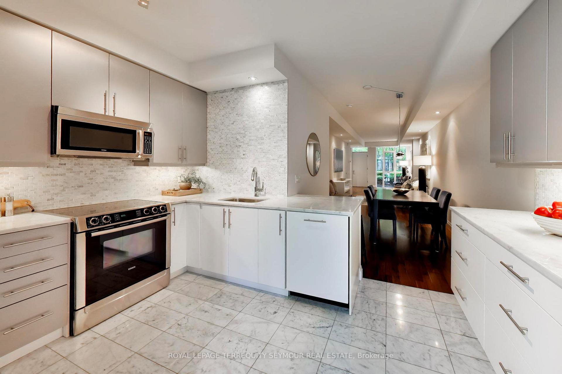 Photo 12 of Unit 17, 79 Redpath Avenue, Toronto, Mount Pleasant West — HOMEH
