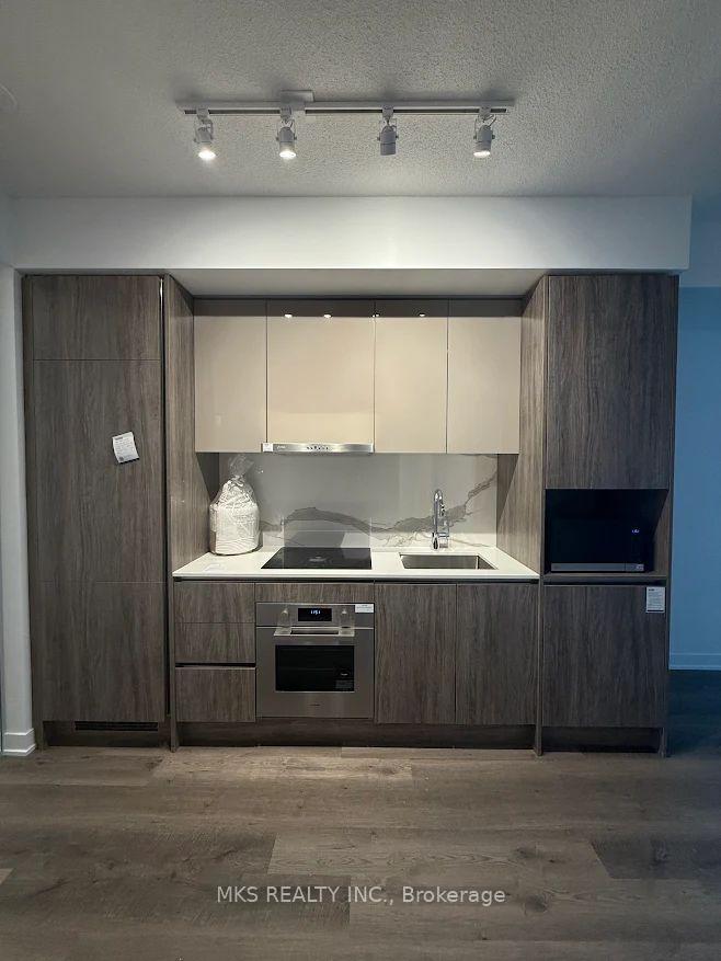Photo 1 of Unit 2208, 180 Front Street E, Toronto, Moss Park — HOMEH