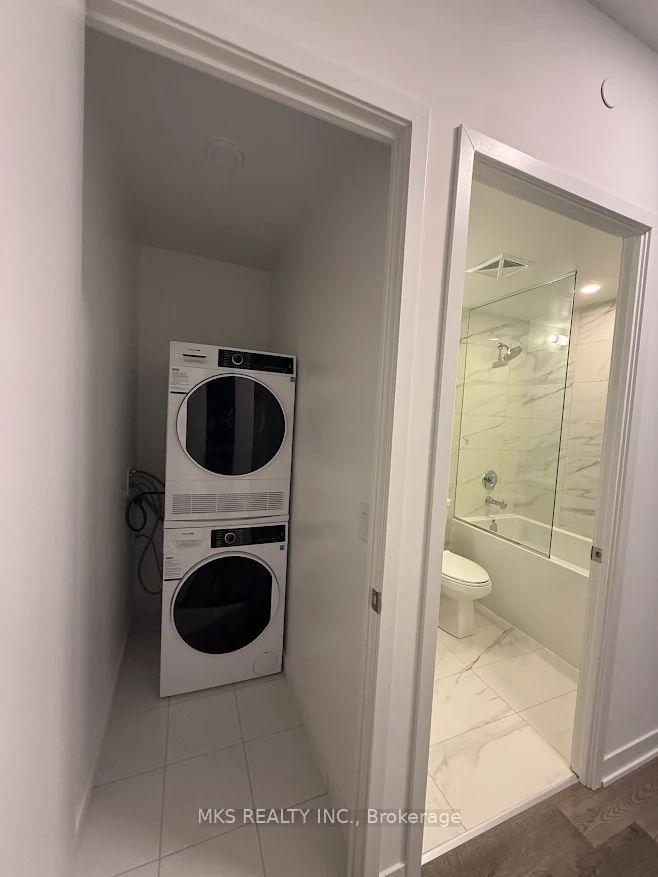 Photo 7 of Unit 2208, 180 Front Street E, Toronto, Moss Park — HOMEH