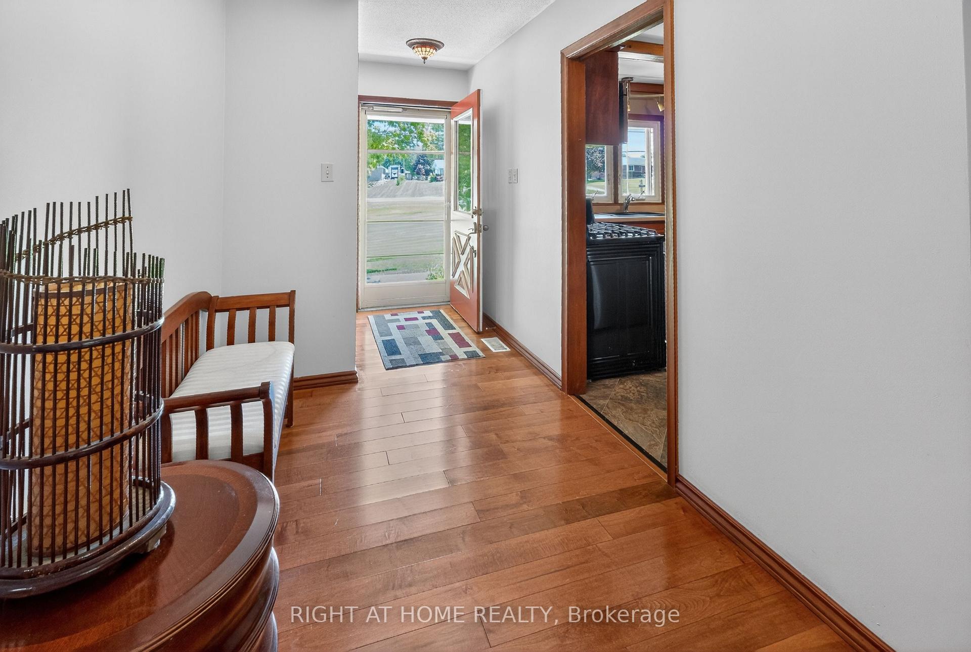 Photo 17 of 35868 Fingal Line, Southwold, Fingal — HOMEH