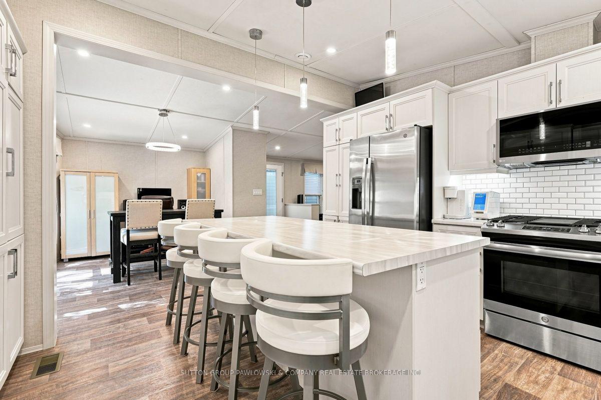 Photo 10 of Unit 56, 22790 Amiens Road, Middlesex Centre, Komoka — HOMEH