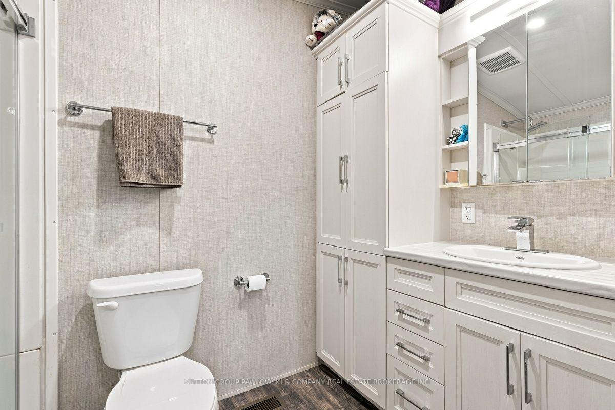 Photo 22 of Unit 56, 22790 Amiens Road, Middlesex Centre, Komoka — HOMEH