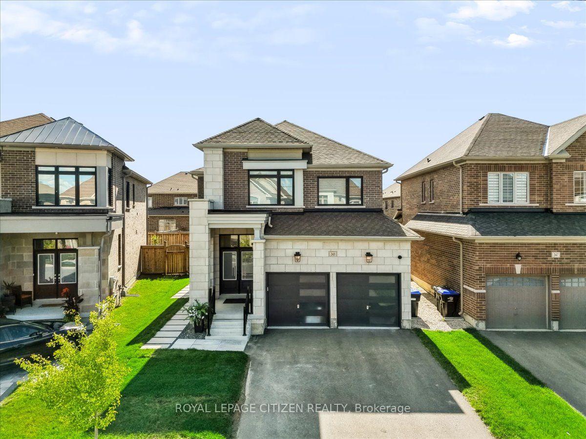 Photo of 243 Ferragine Crescent