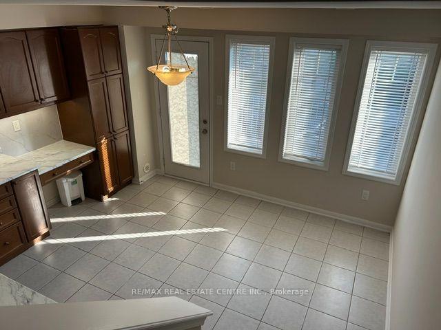 Photo 13 of Unit 4, 6020 Derry Road, Milton, Harrison — HOMEH