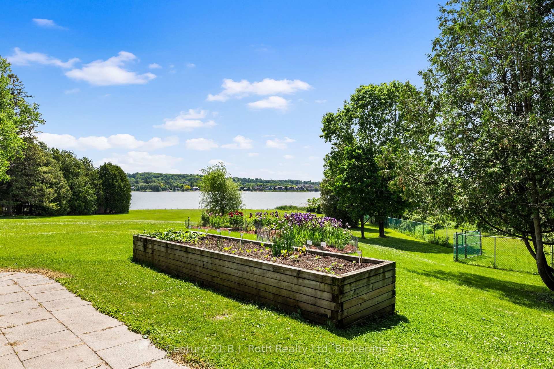 Photo 26 of 339 Champlain Road, Penetanguishene — HOMEH