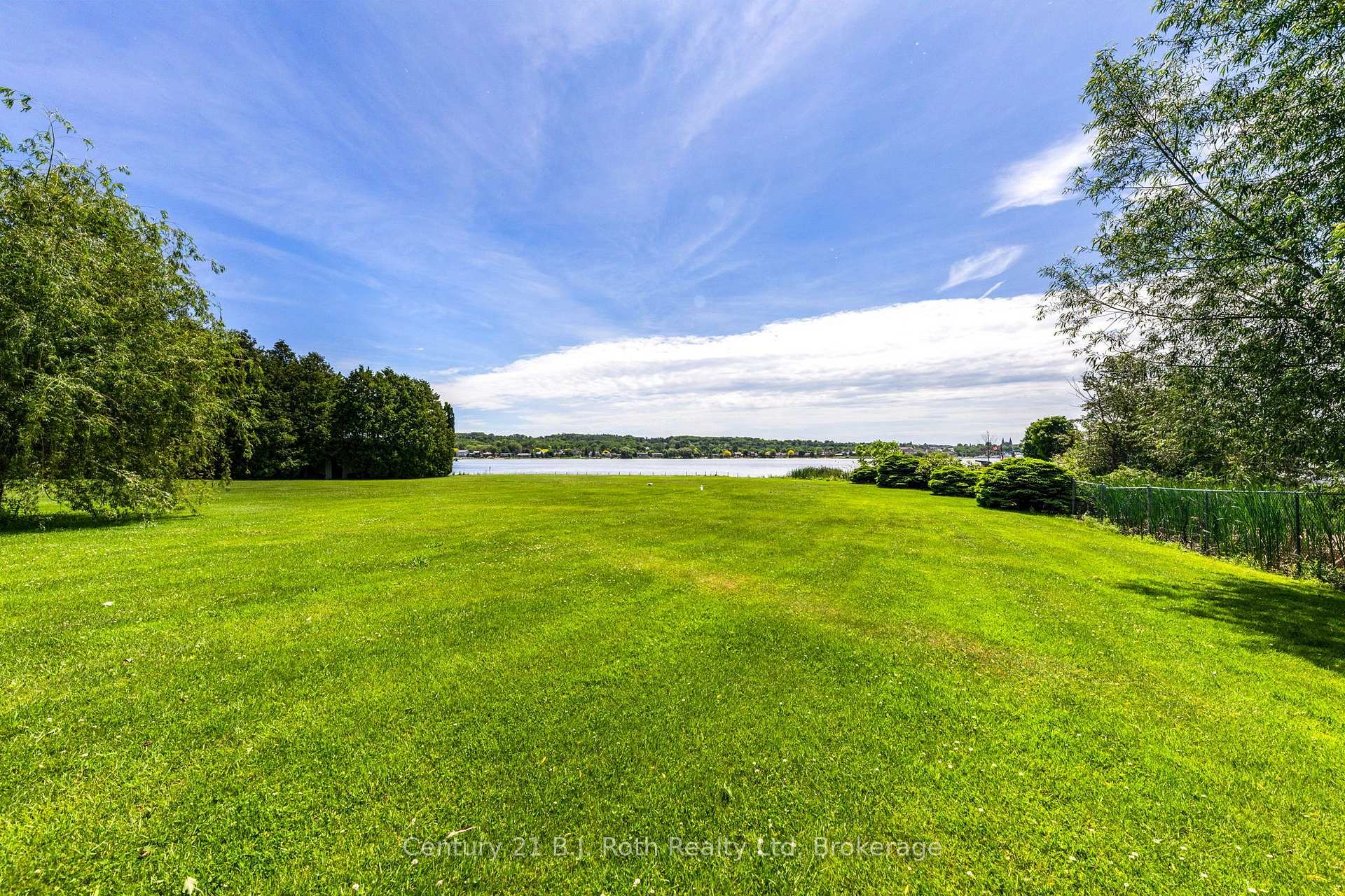 Photo 33 of 339 Champlain Road, Penetanguishene — HOMEH