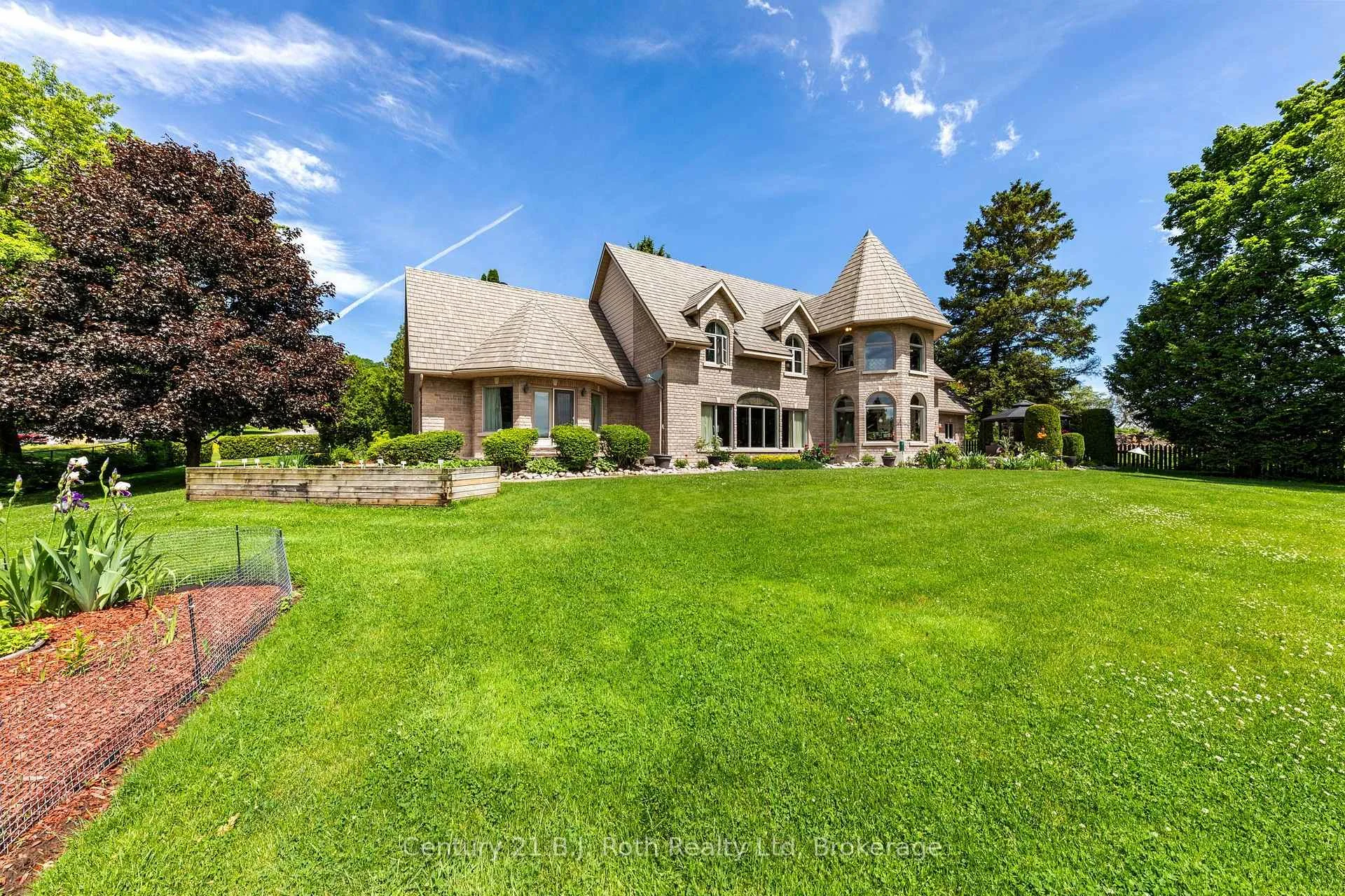 Photo 17 of 339 Champlain Road, Penetanguishene — HOMEH