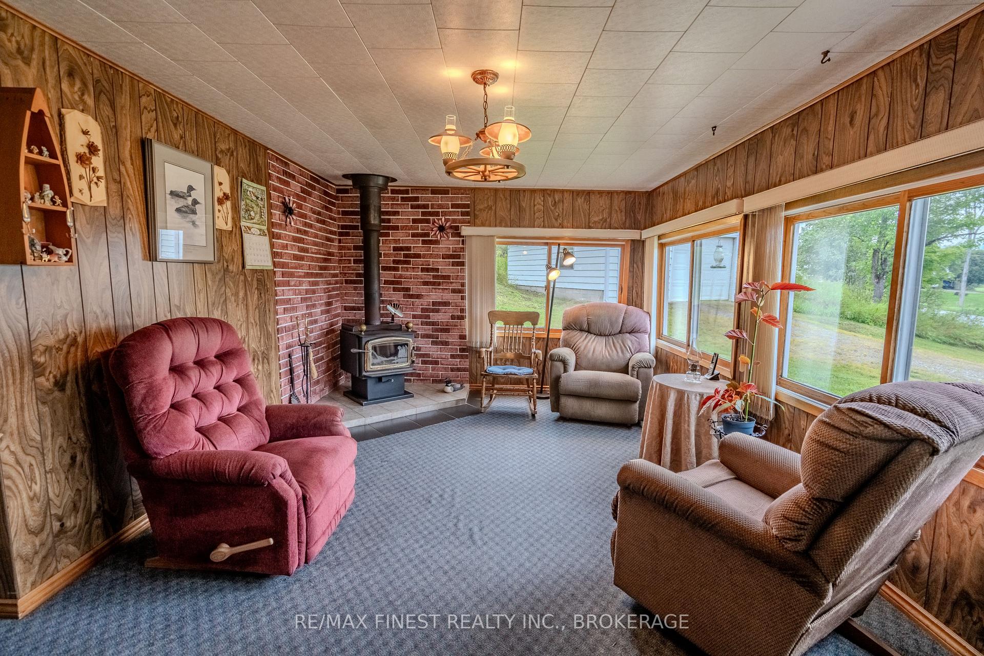Photo 10 of 1177 Mountain Road, Frontenac, Frontenac North — HOMEH