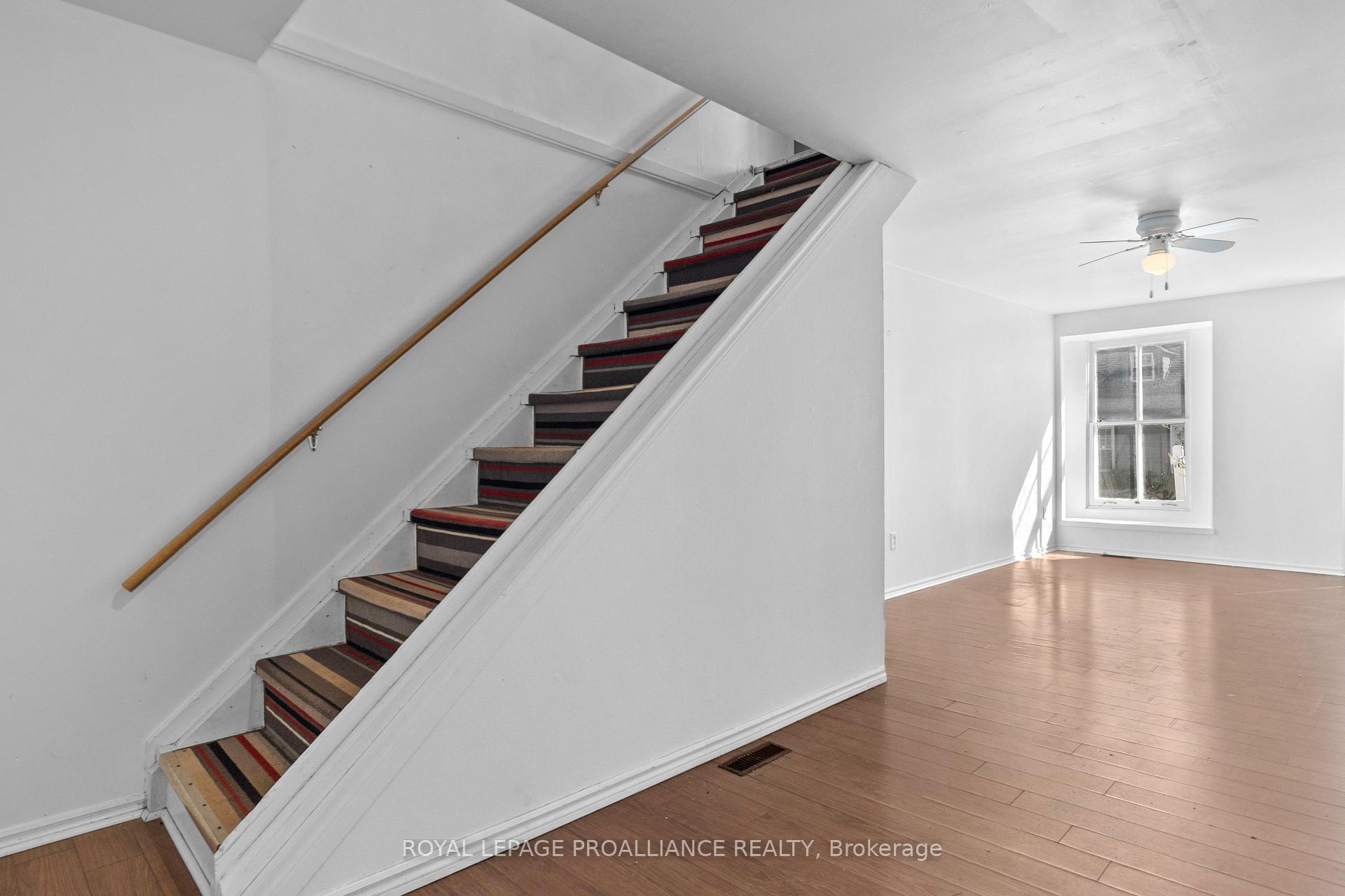 Photo 12 of 10 Rideau Street, Kingston, Central City East — HOMEH