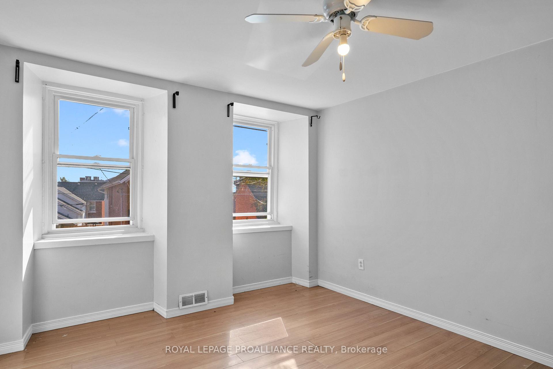 Photo 18 of 10 Rideau Street, Kingston, Central City East — HOMEH