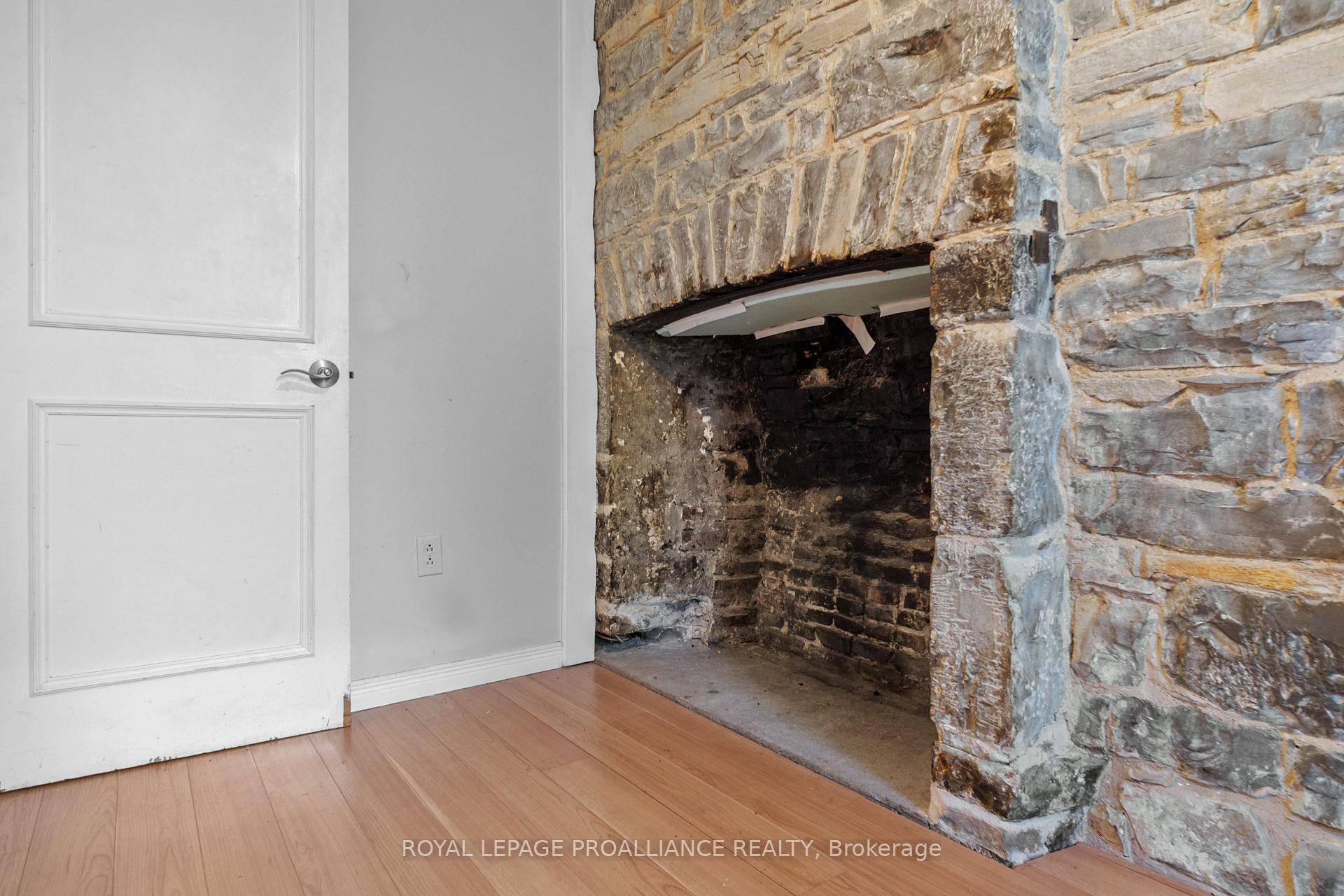 Photo 21 of 10 Rideau Street, Kingston, Central City East — HOMEH
