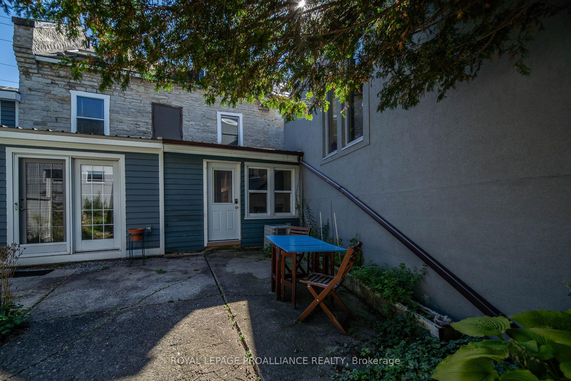 Photo 30 of 10 Rideau Street, Kingston, Central City East — HOMEH