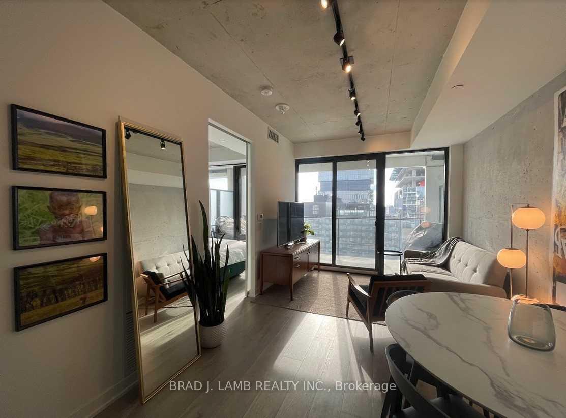 Photo of Unit 1205, 55 Ontario Street